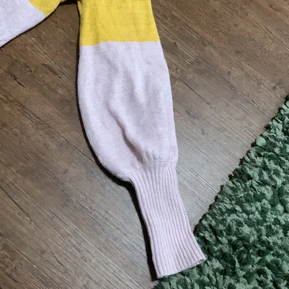 Wild Fable Cropped Sweater - Picture 5 of 7